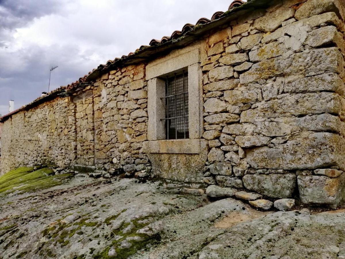 Hotel Rural Lajafriz Fornillos de Aliste Exterior photo